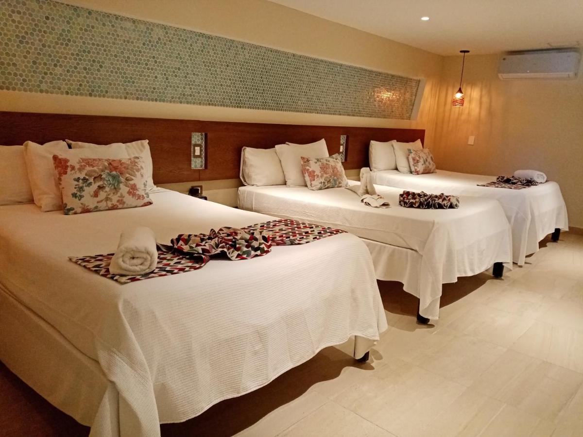 Brisas 10 Beachside Suites Cancun Bagian luar foto